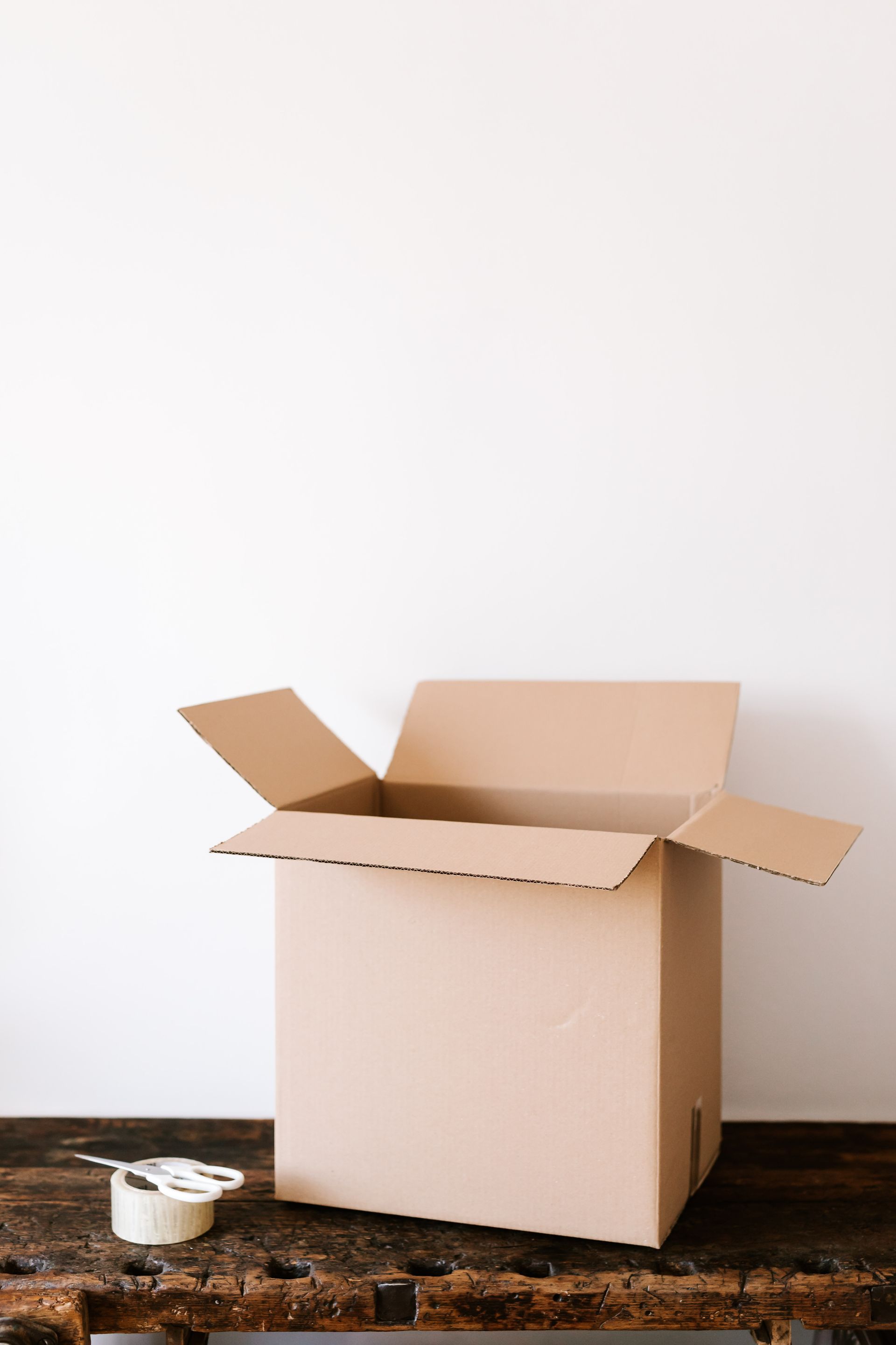 Open corrugated shipping carton